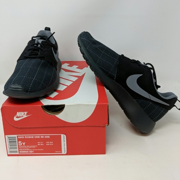 Nike Youth Roshe One (GS) - Picture 8 of 8